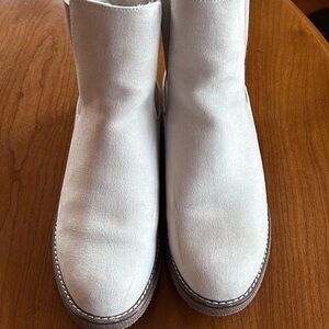 LOFT Stylish White Chelsea Suede Boots